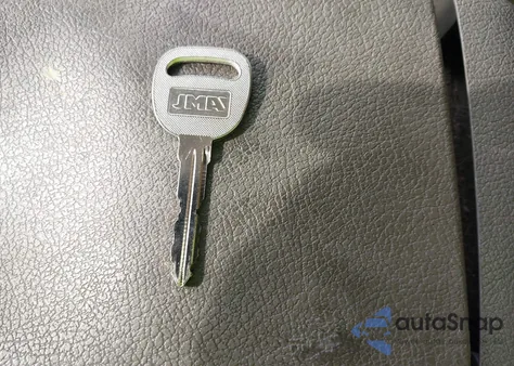 2004 Chevrolet Tahoe Lt из США, поврежденный, VIN 1GNEC13Z44J314450